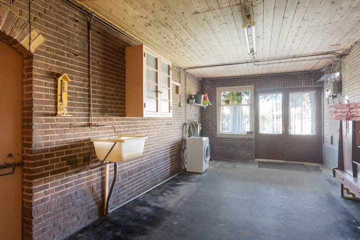 Foto 36 van Julianalaan 16