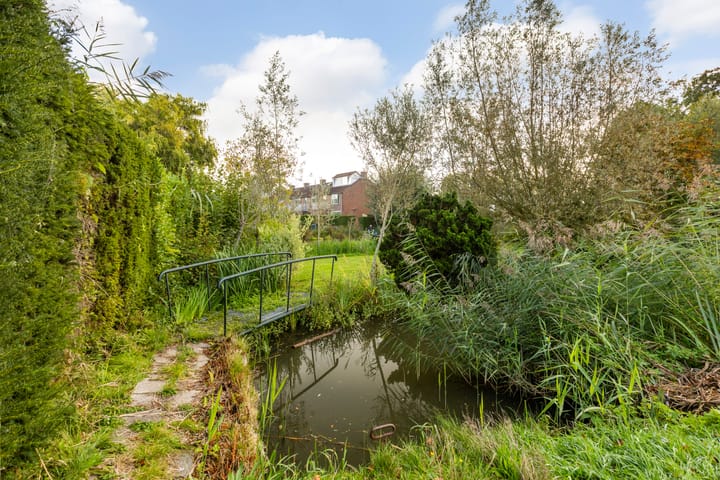 Foto 44 van Julianalaan 16