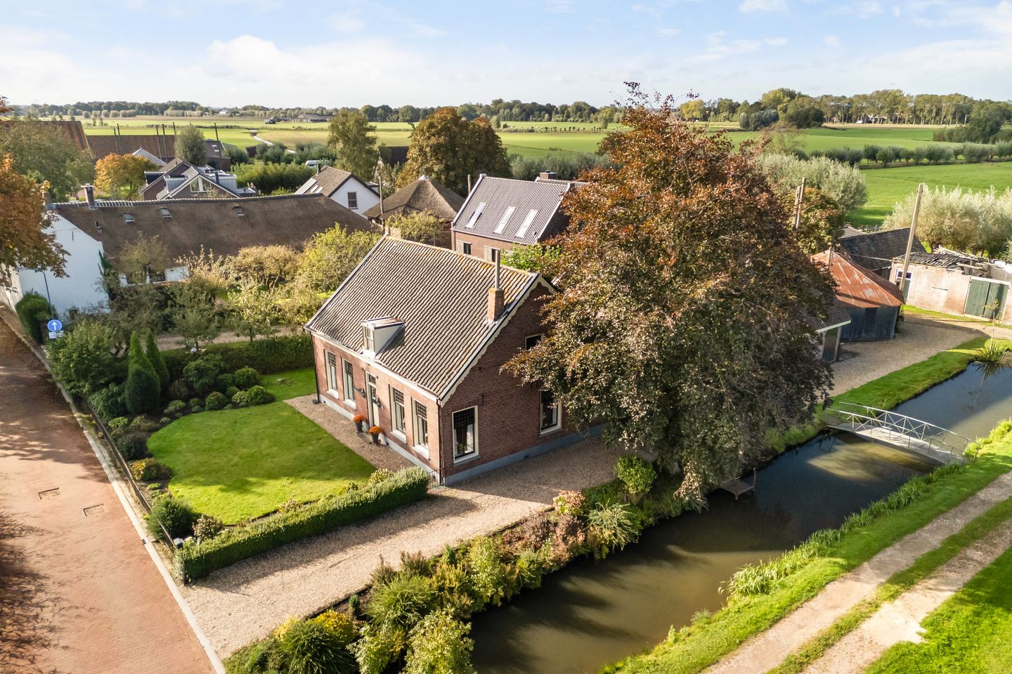 Foto 49 van Julianalaan 16