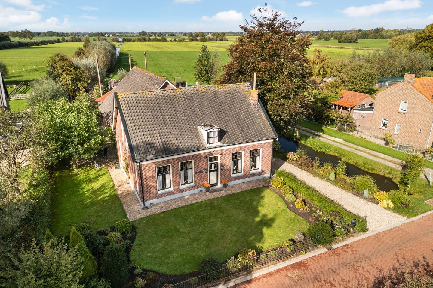 Foto 50 van Julianalaan 16