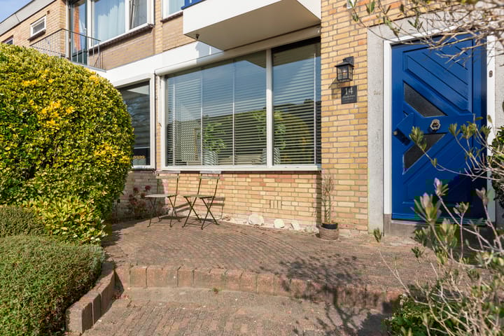 Photo 6 of Van der Helstplein 14