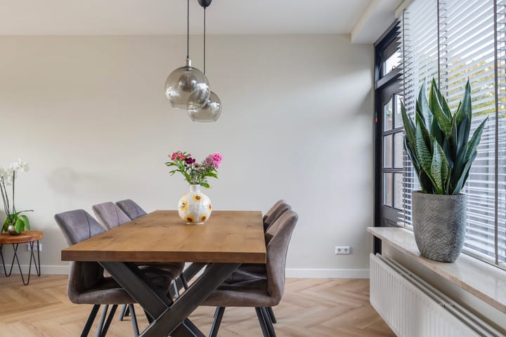 Photo 10 of Van der Helstplein 14