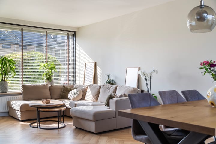 Photo 16 of Van der Helstplein 14