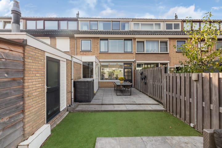 Photo 26 of Van der Helstplein 14