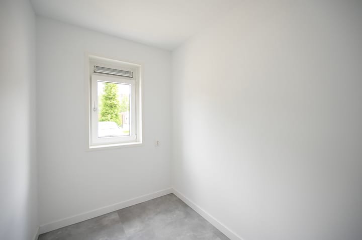 Foto 14 van Kebajastraat 23