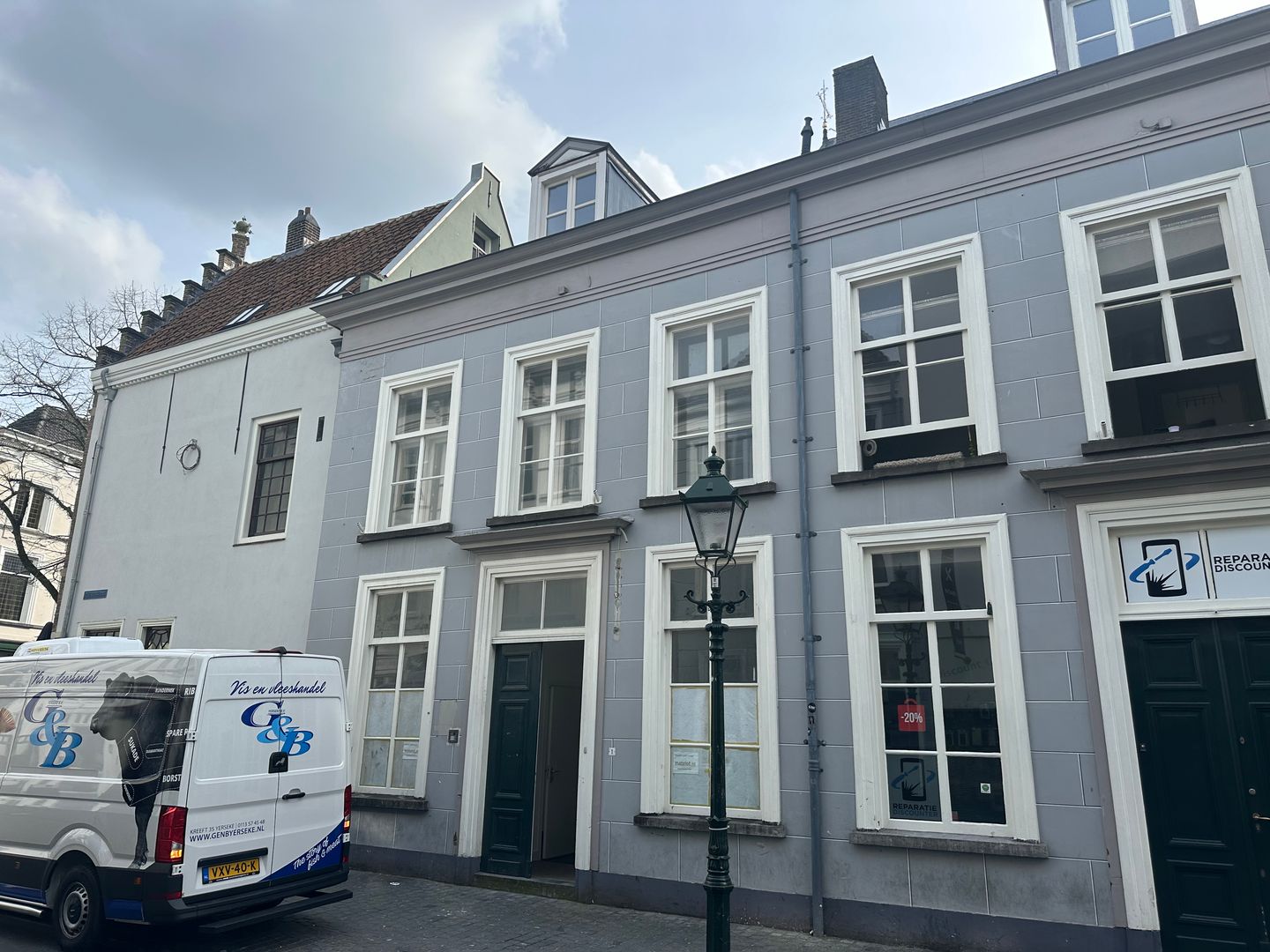 Bekijk foto 2 van Reigerstraat 1