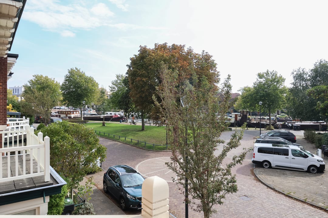 Foto 52 van Vredeman de Vriesstraat 51