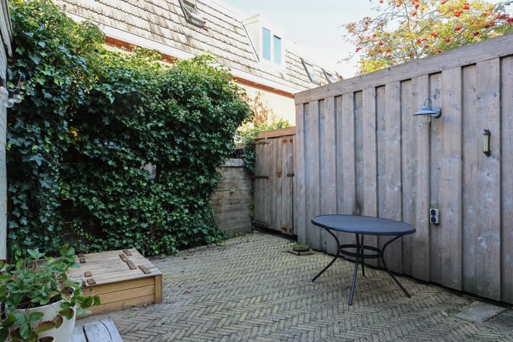 Foto 57 van Vredeman de Vriesstraat 51