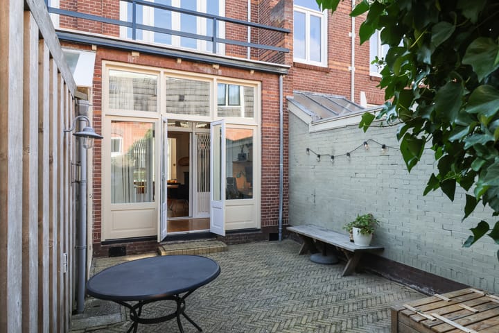 Foto 59 van Vredeman de Vriesstraat 51