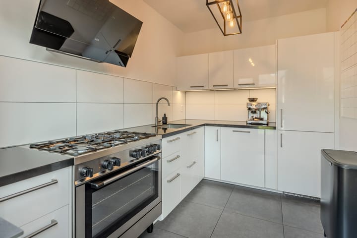 Foto 3 van Erasmuslaan 6