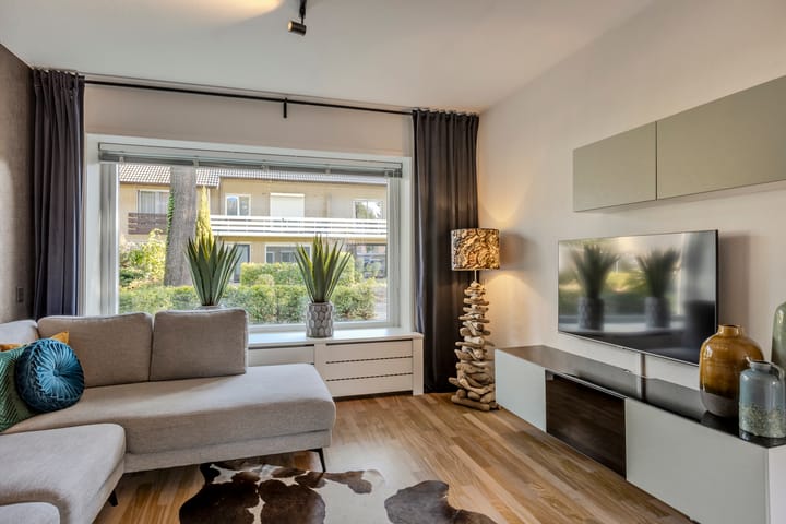 Foto 6 van Erasmuslaan 6