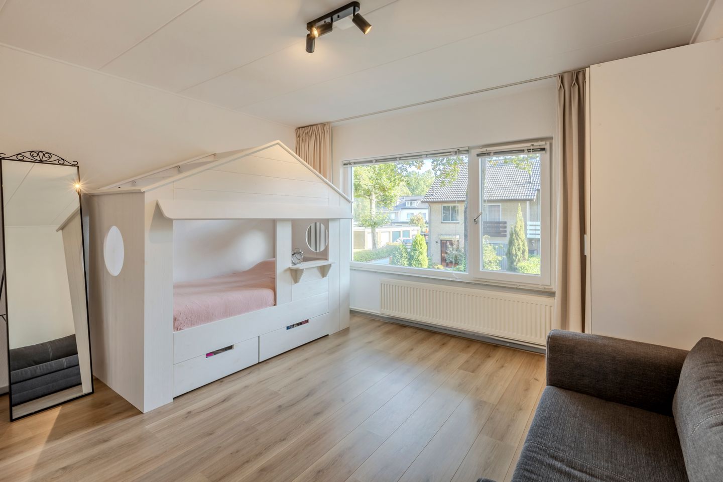 Foto 25 van Erasmuslaan 6