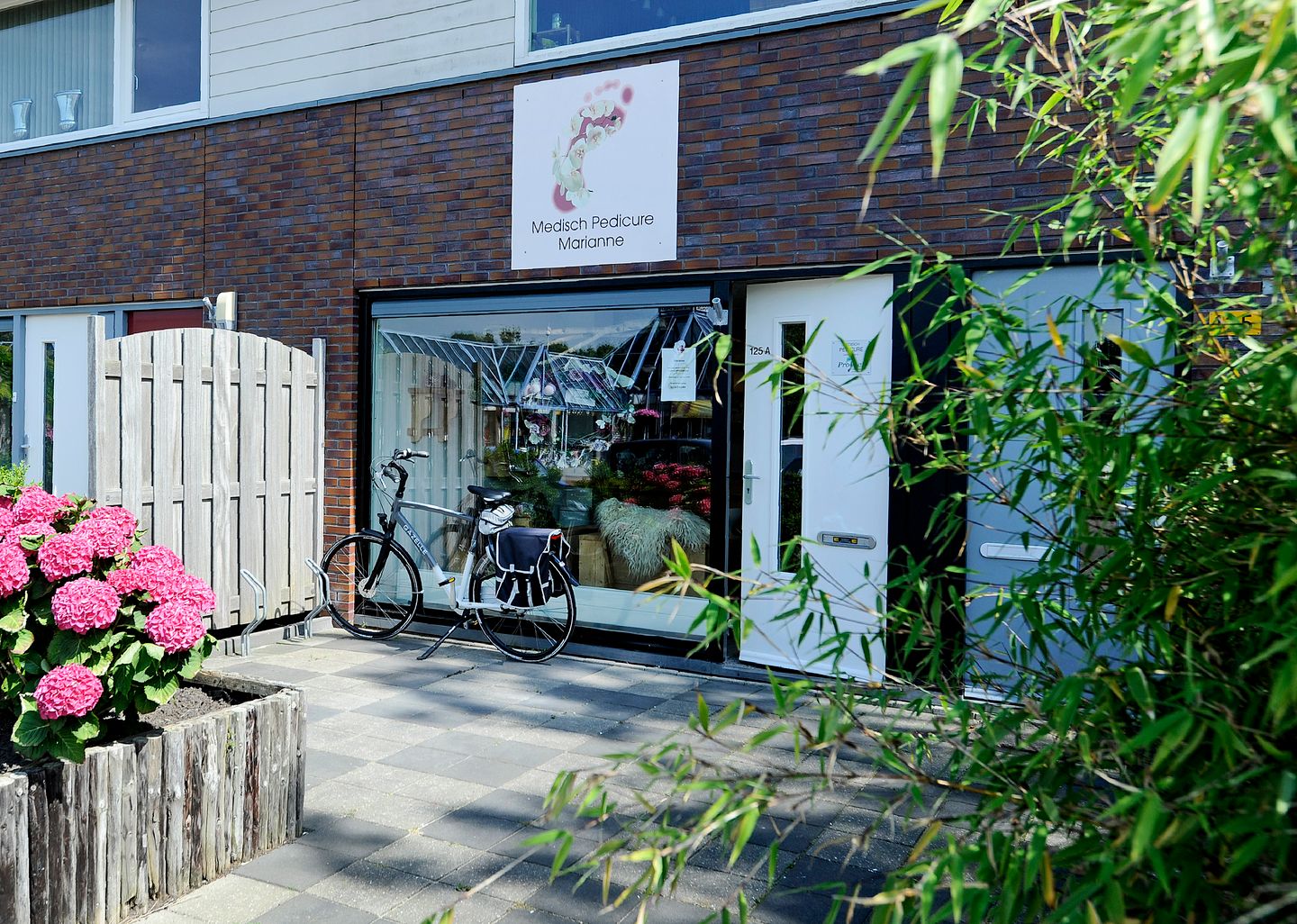 Bekijk foto 2 van Trambaan 125