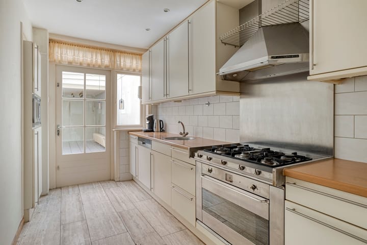 Photo 5 of Frederik Hendriklaan 59