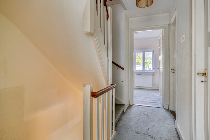 Photo 16 of Frederik Hendriklaan 59