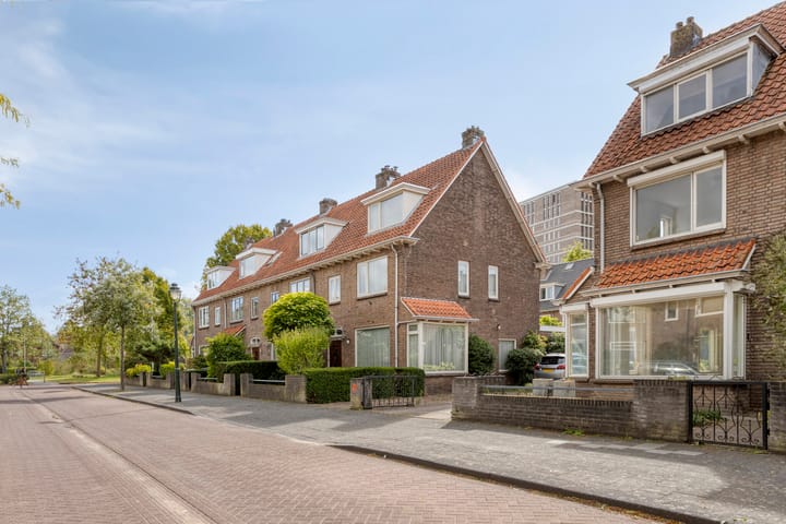 Photo 27 of Frederik Hendriklaan 59