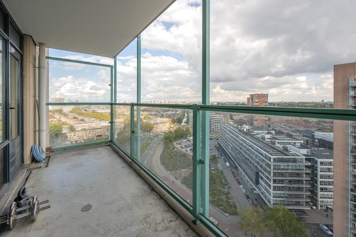 Foto 25 van Strevelsweg 861