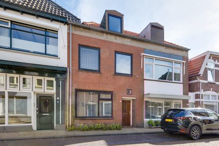 Photo 2 of Lievelderstraat 15