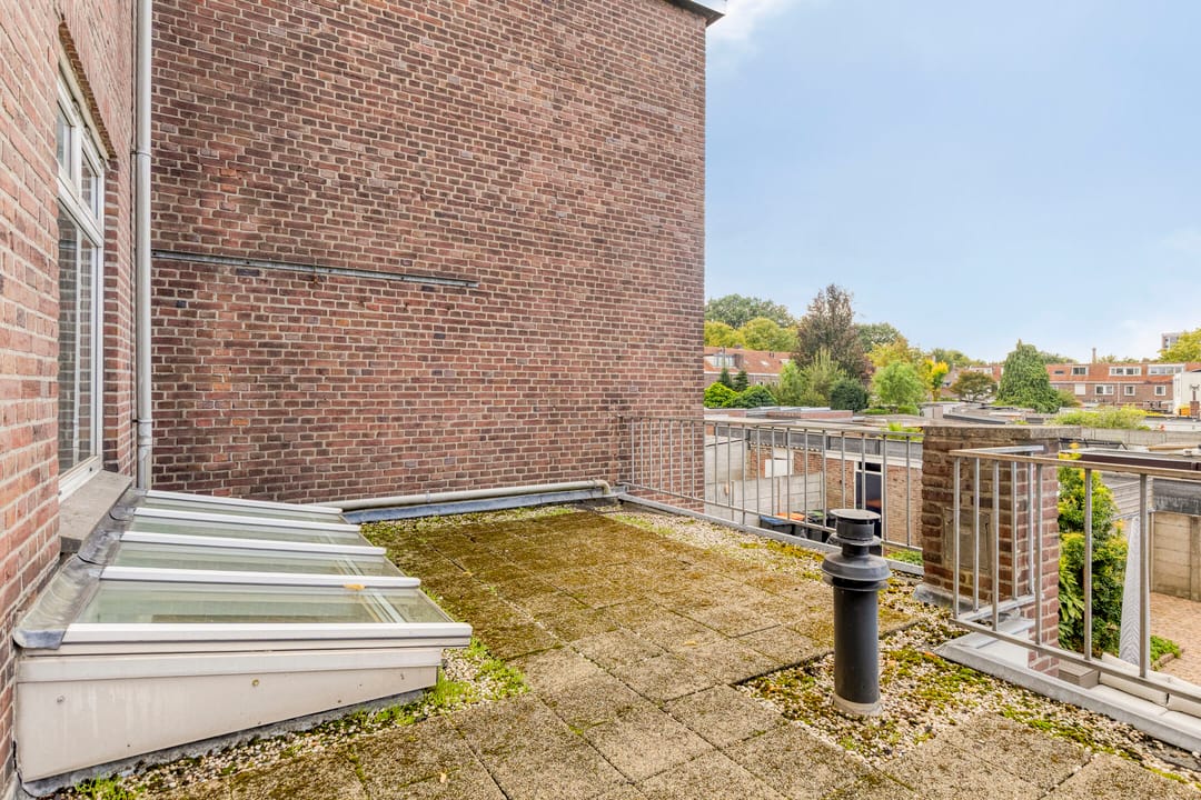 Foto 28 van Ringbaan-Oost 391