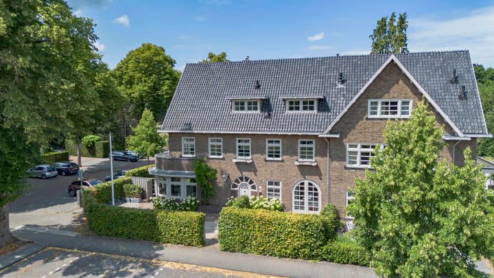 Photo 51 of Loeffplein 2