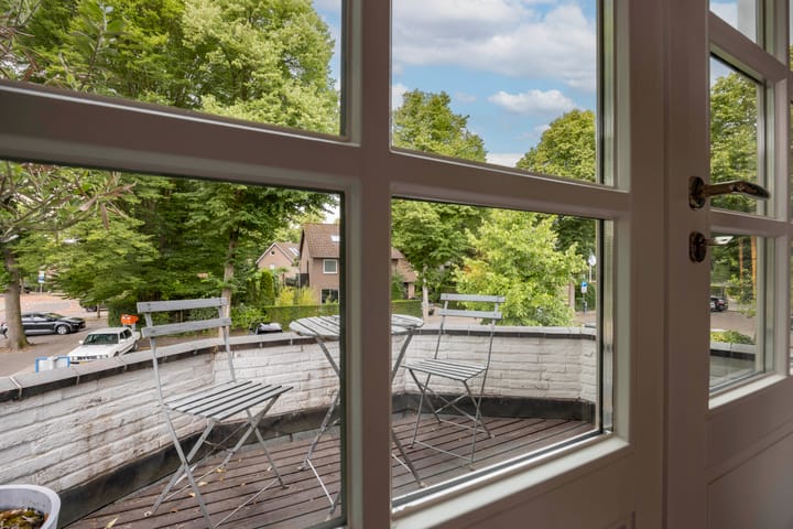 Photo 25 of Loeffplein 2