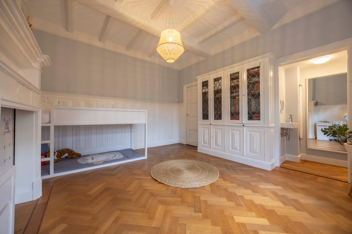 Photo 31 of Loeffplein 2