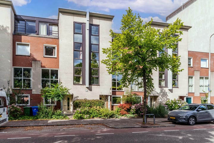 Foto 52 van Van Miereveltlaan 5-D