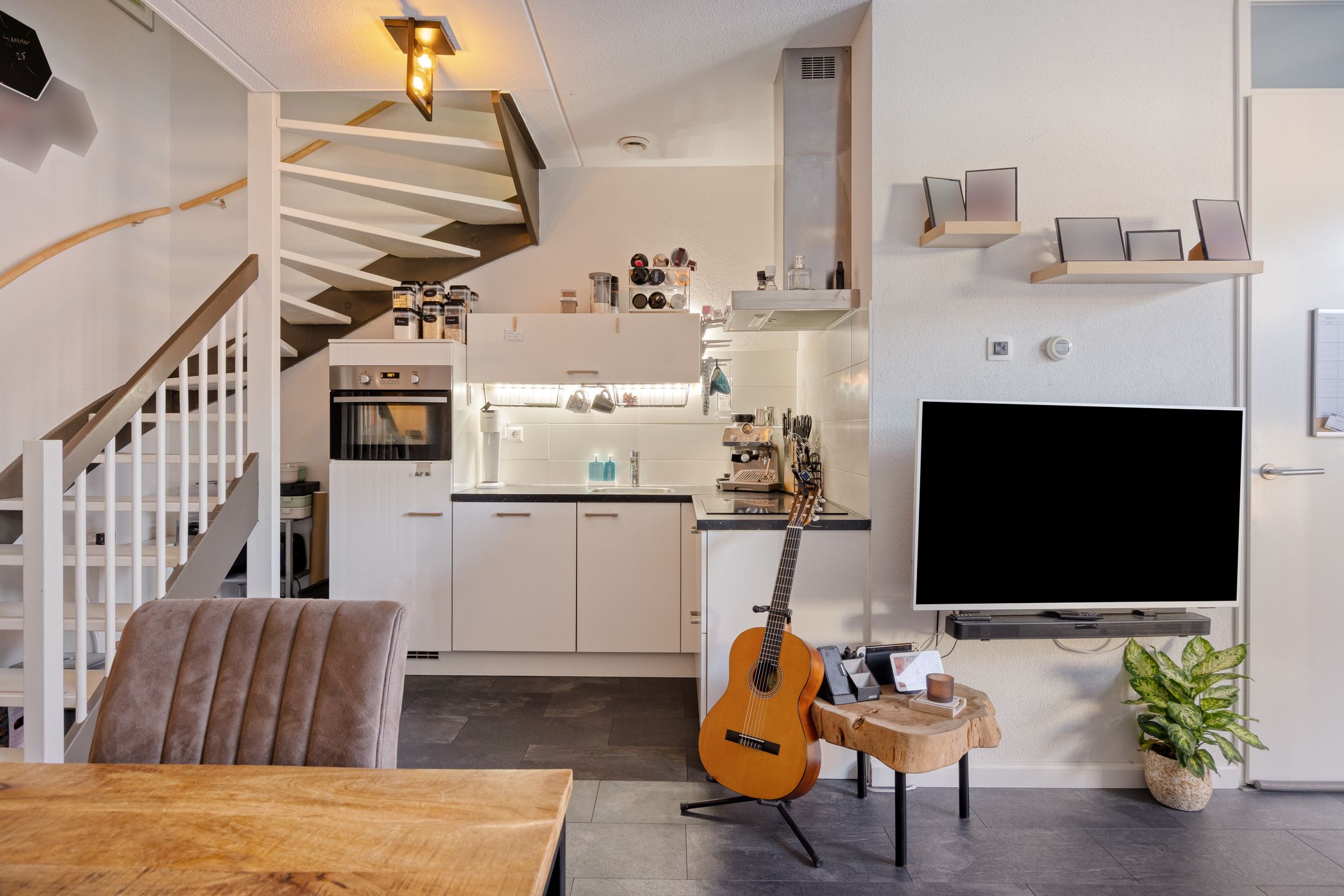 Foto 15 van Korund 80