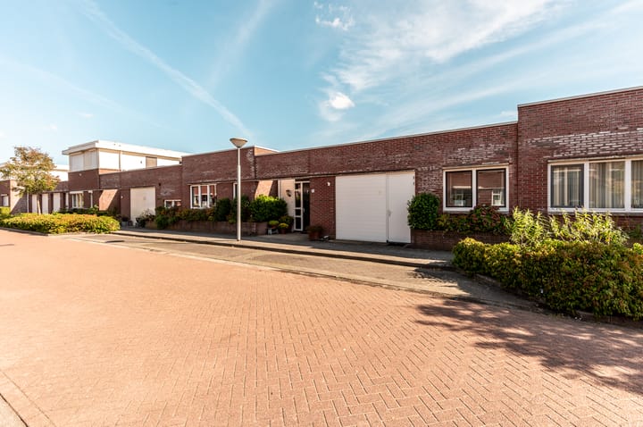 Foto 32 van Martinus Nijhoffstraat 10