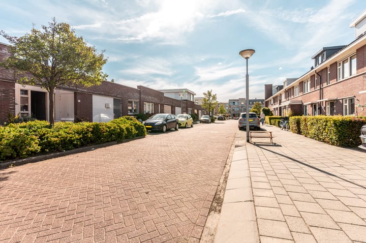 Foto 33 van Martinus Nijhoffstraat 10