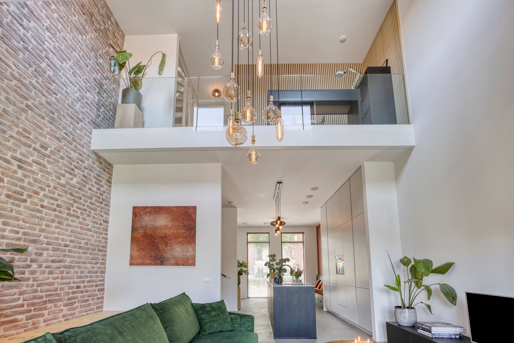 Foto 9 van Laurierplein 64