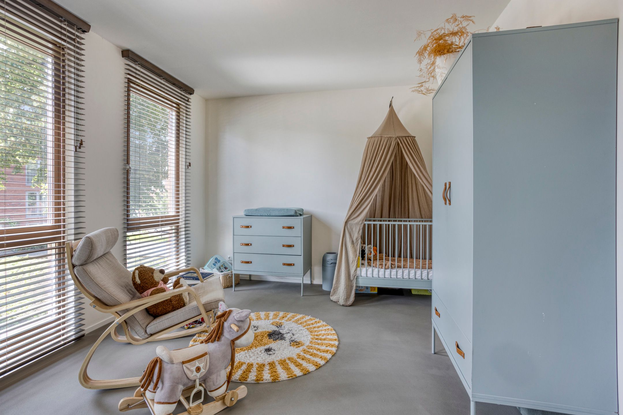 Foto 15 van Laurierplein 64