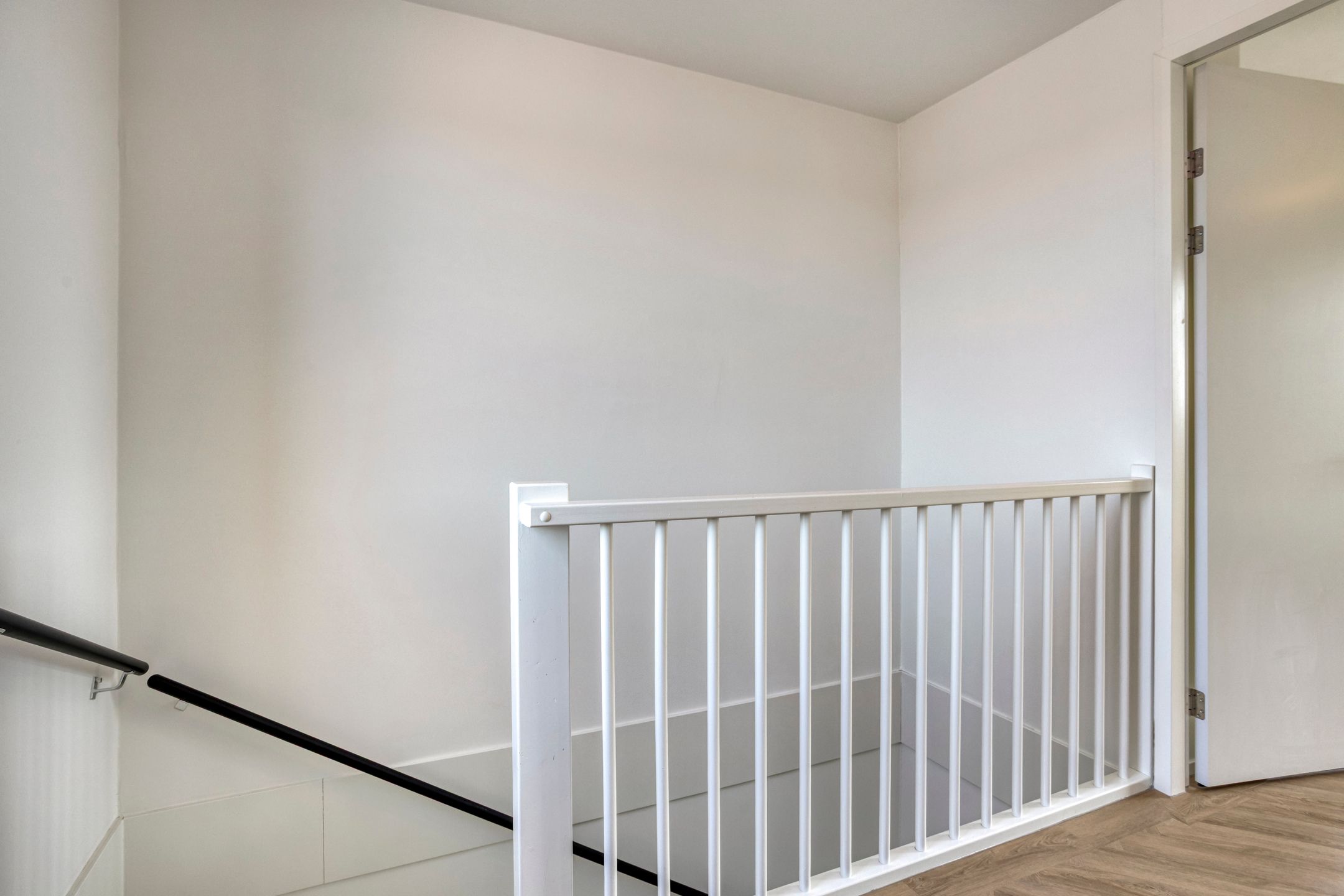 Foto 27 van Laurierplein 64