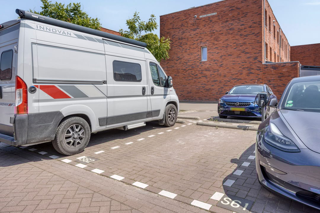 Foto 37 van Laurierplein 64