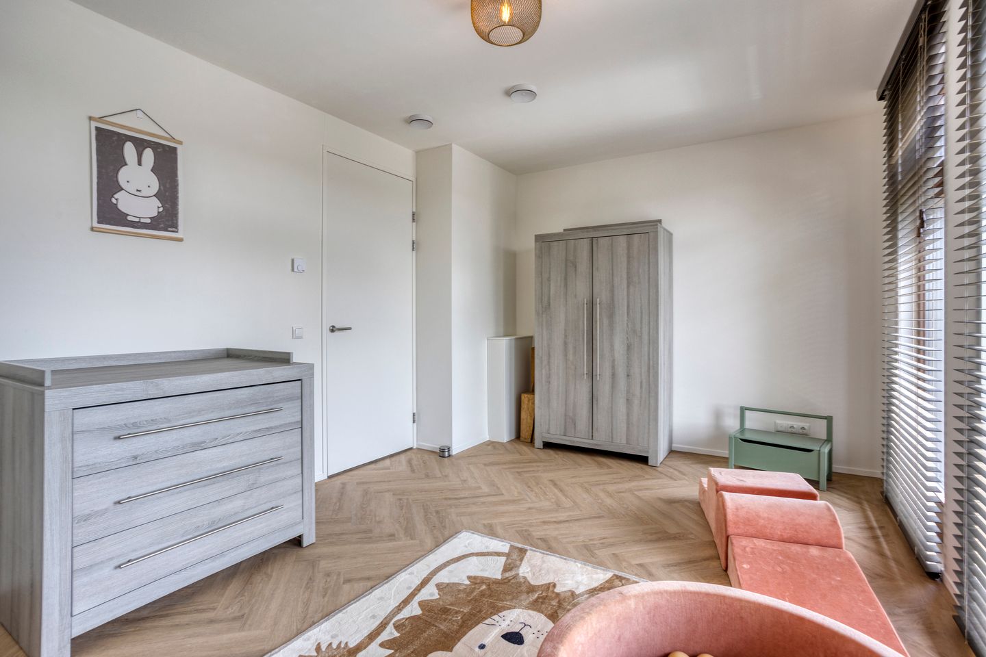 Foto 29 van Laurierplein 64