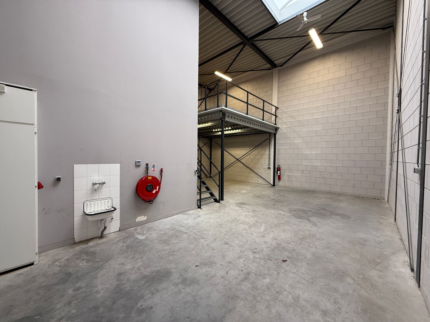 Bekijk foto 3 van Augustapolder 20