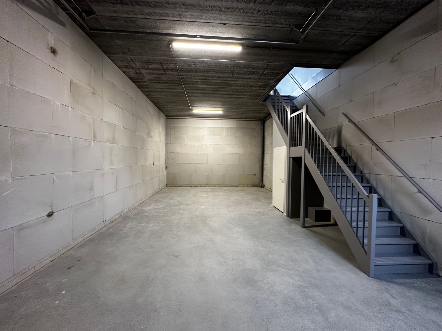 Bekijk foto 4 van Van der Waalsstraat 44-L