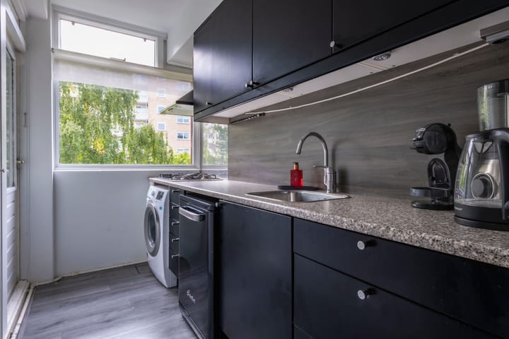 Foto 18 van Van der Lelijstraat 11-III