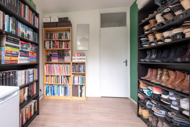 Foto 24 van Van der Lelijstraat 11-III