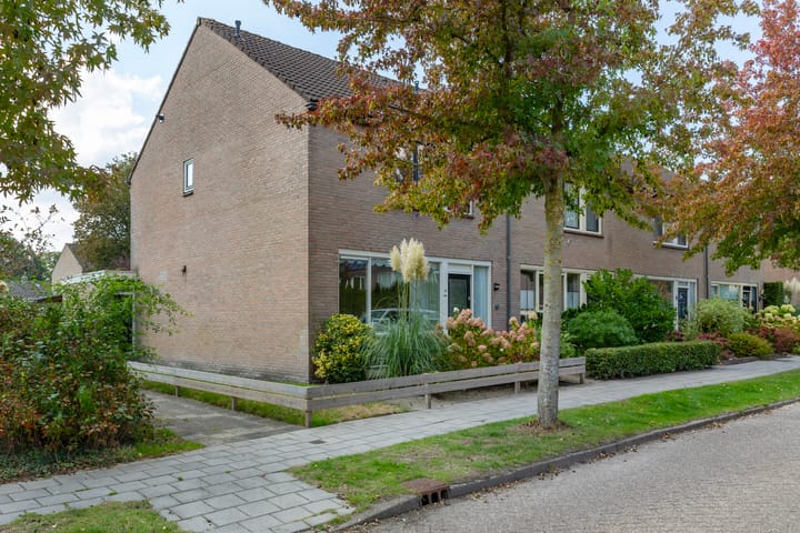 M.A. van Naamen van Eemneslaan 42