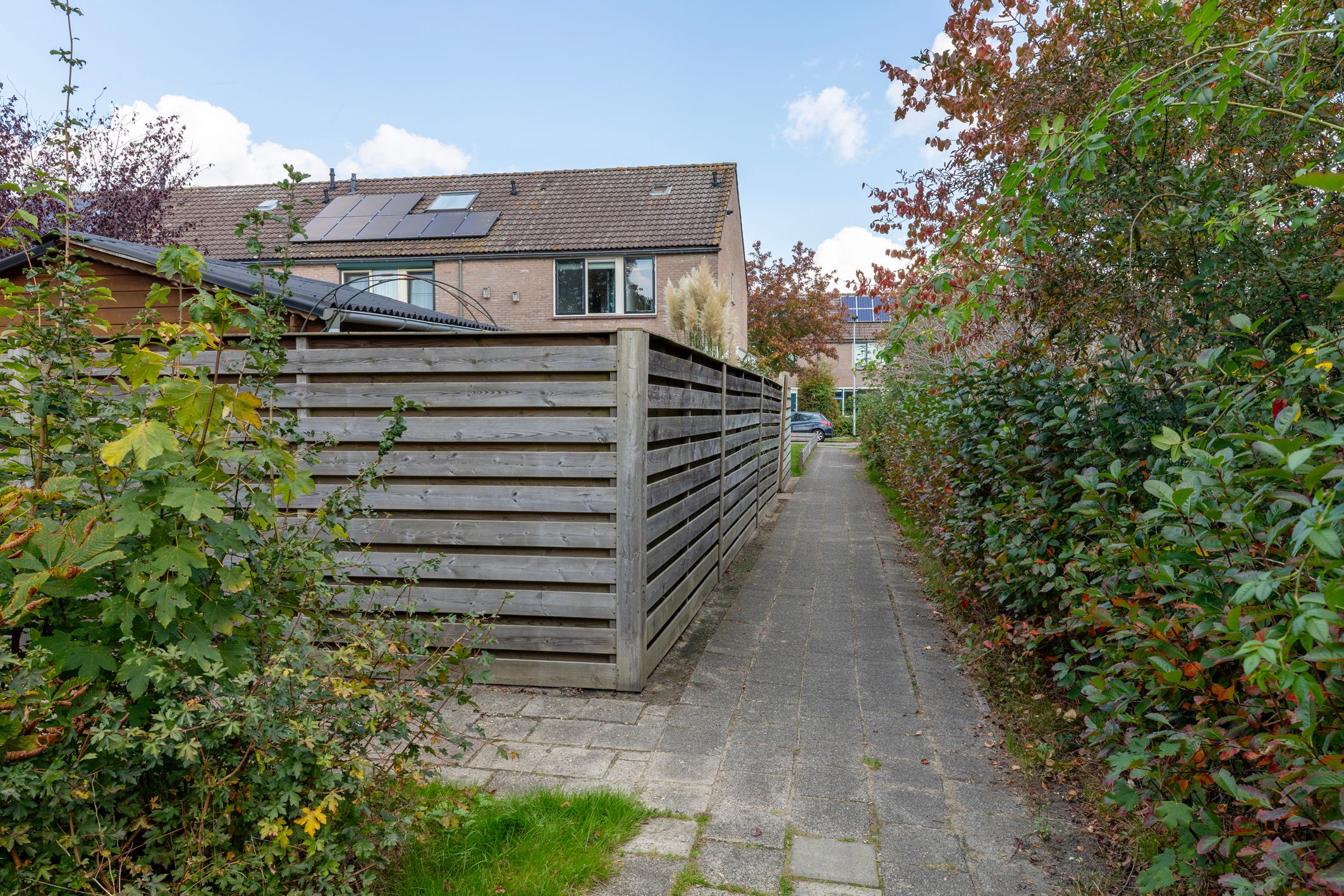 Foto 42 van M.A. van Naamen van Eemneslaan 42