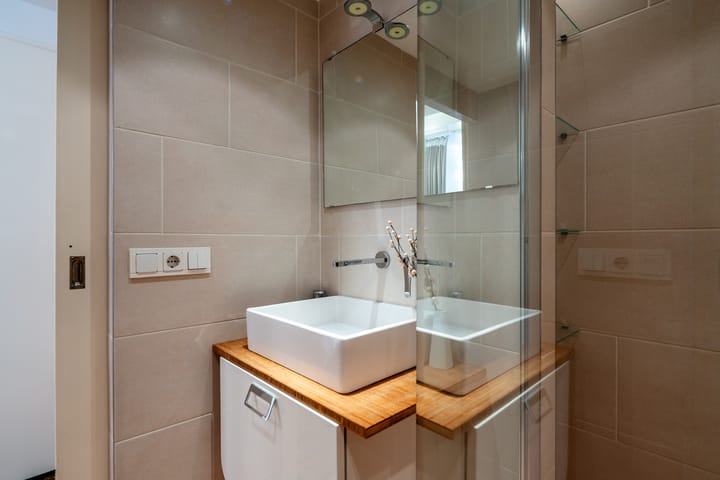 Photo 24 of Koggestraat 8-B