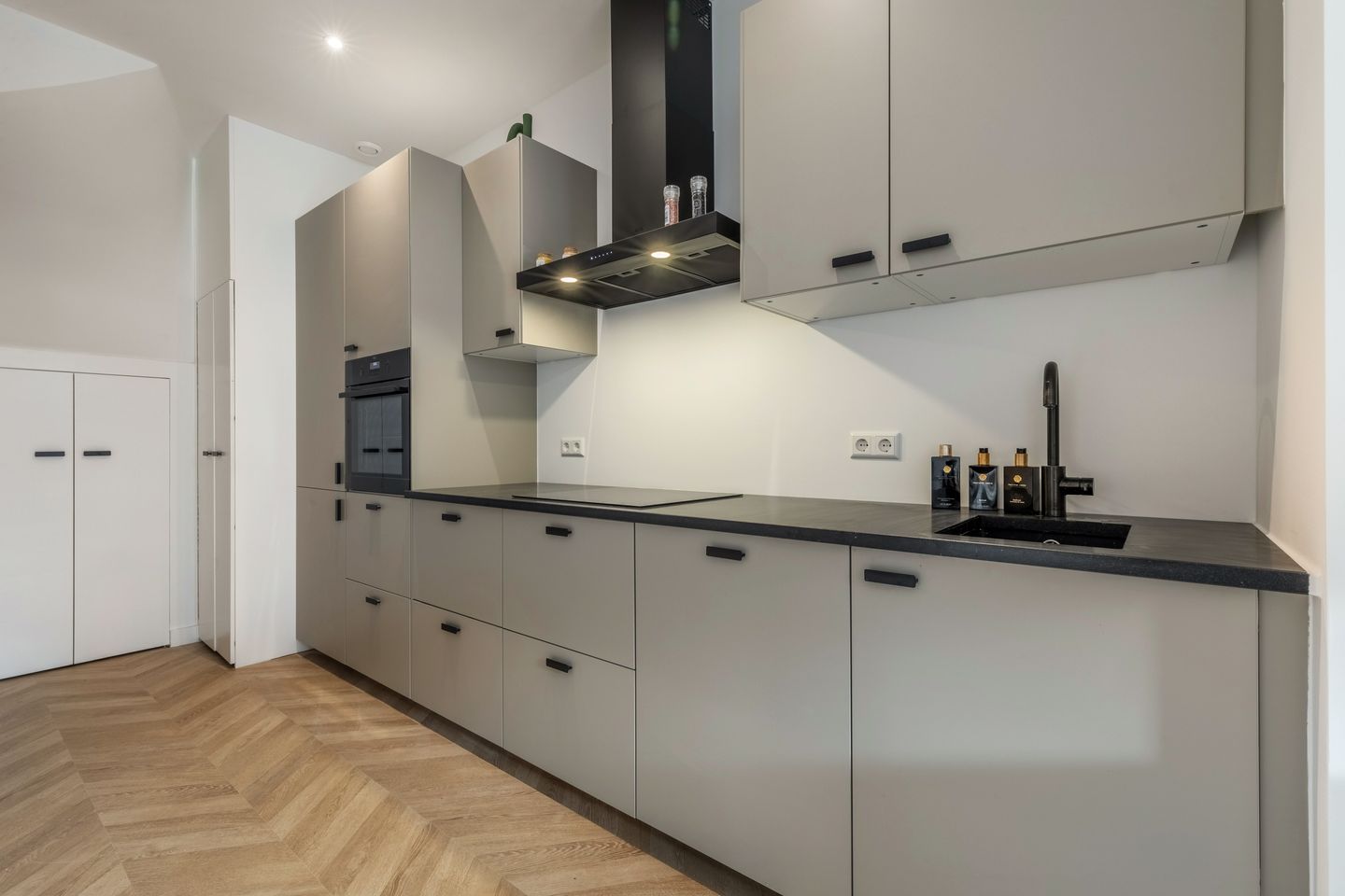 Photo 19 of Havenstraat 117