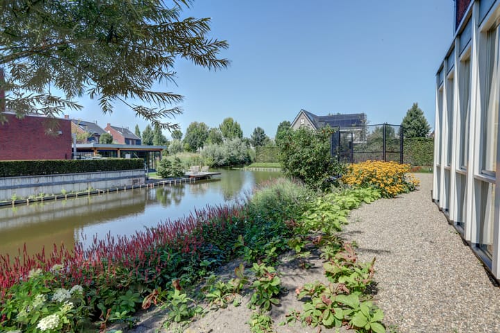 Foto 48 van Majoor 56