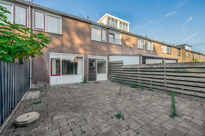 Photo 22 of Malvert 7376