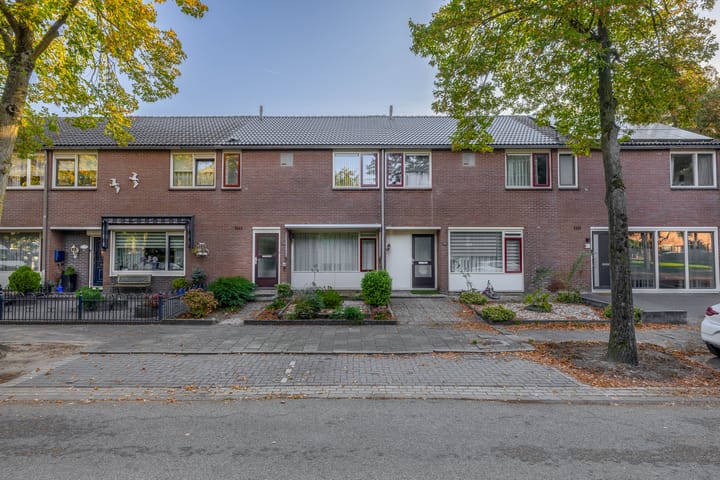 Photo 27 of Malvert 7376