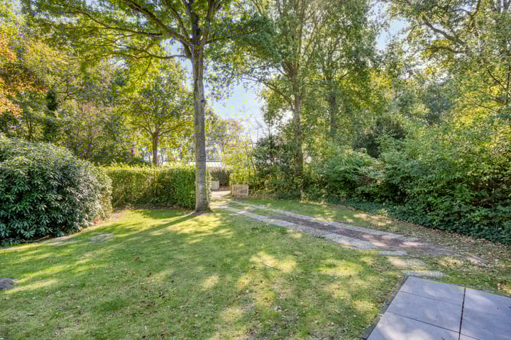 Foto 23 van Lijsterweg 13