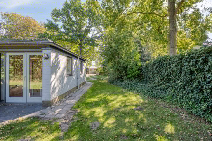 Foto 25 van Lijsterweg 13