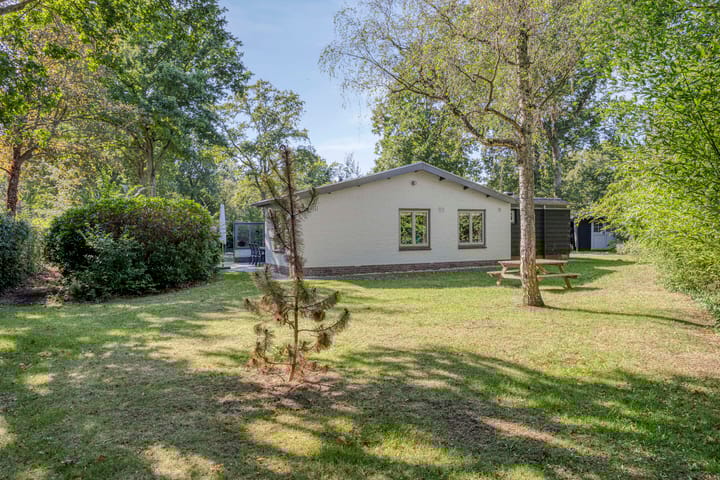 Foto 29 van Lijsterweg 13