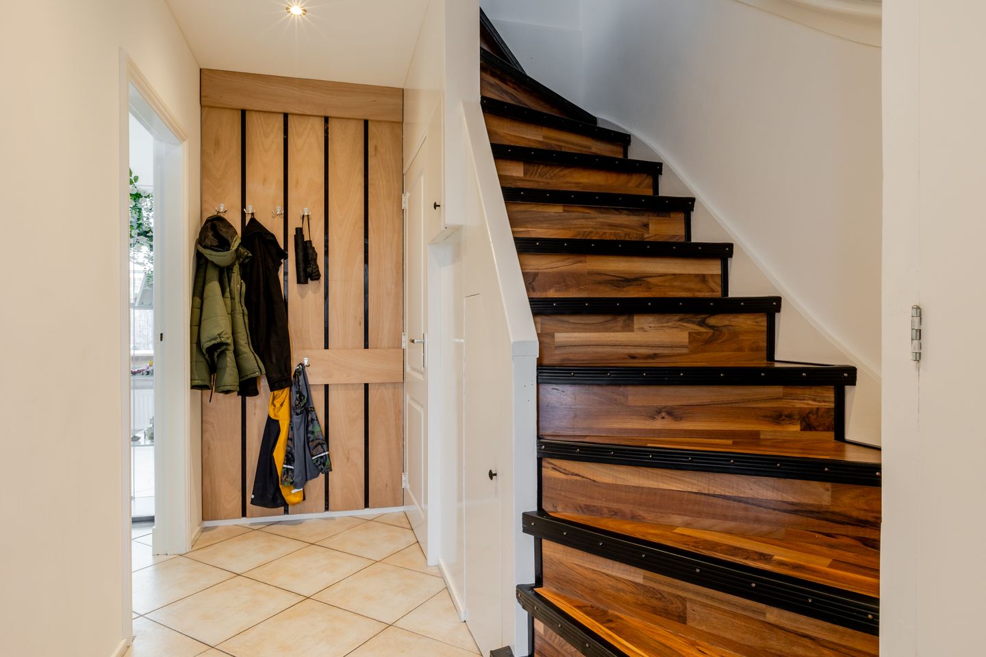 Foto 10 van Leliestraat 23